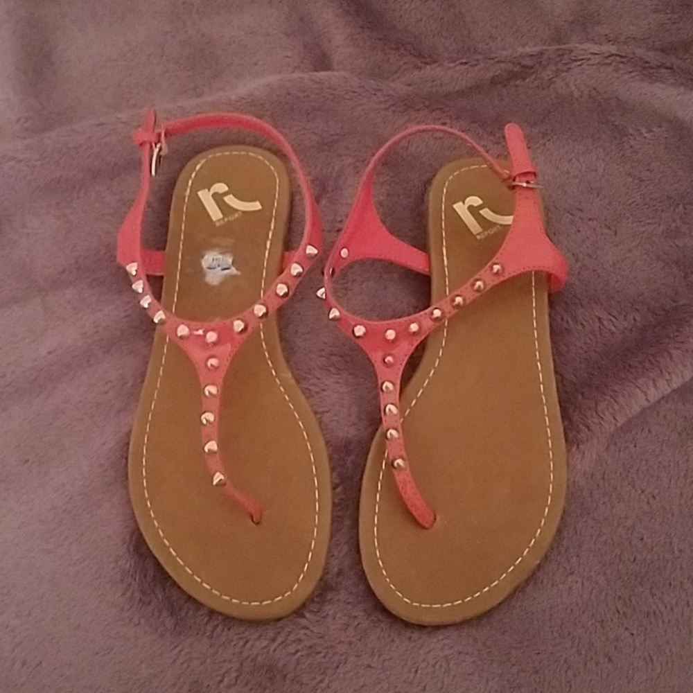 Report salmon sandals